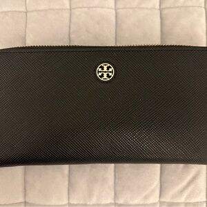 Tory Burch Textured Black Clutch
